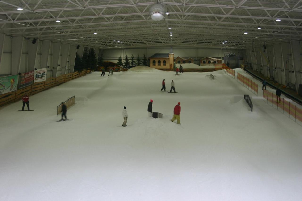 Ferienhauser An Der Skihalle Snowtropolis Villa Horlitz Bagian luar foto